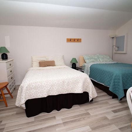 Les Cabines Du Phare Rimouski Zewnętrze zdjęcie