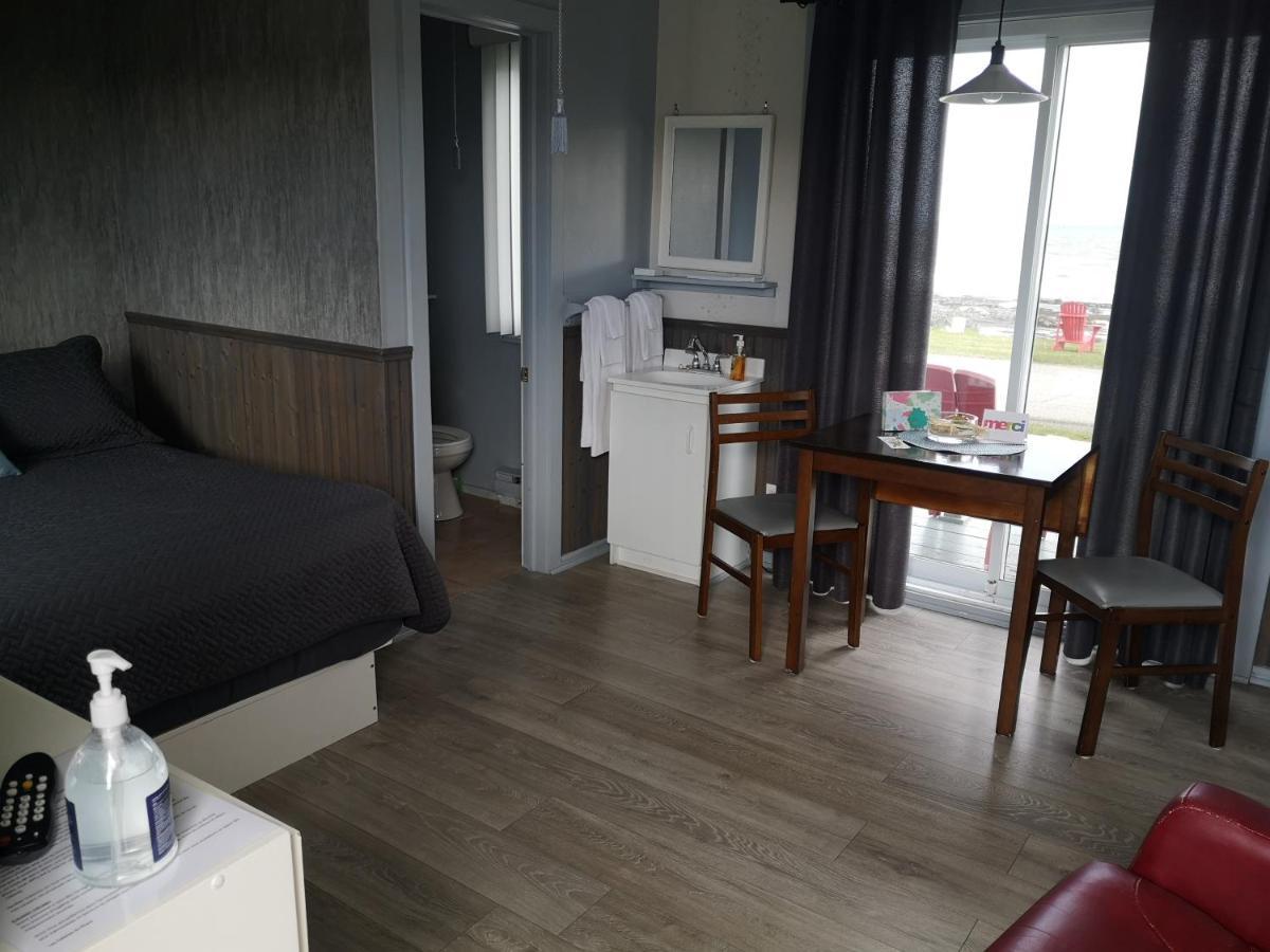 Les Cabines Du Phare Rimouski Zewnętrze zdjęcie